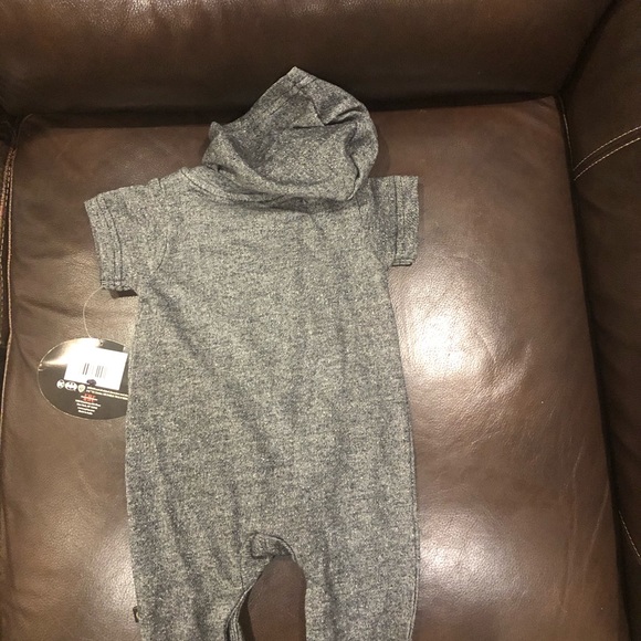 BNWT 3 piece Batman bundle for baby boy - Picture 5 of 15